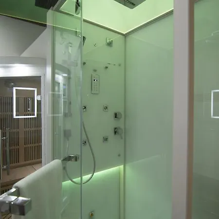 Casa - Il Gioiello - Con Jacuzzi E Sauna